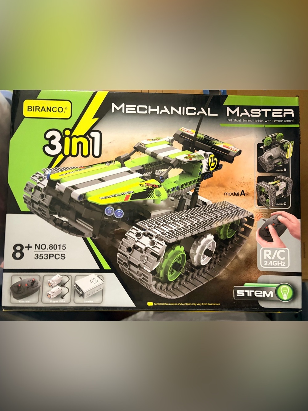 BIRANCO Remote Control Tracked 3-in-1 Stunt Racer STEM Building Kit-New Sealed